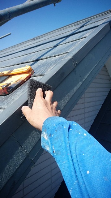 南アルプス市　破風のケラバ板金ケレン